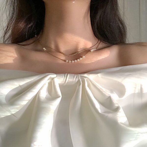 Women's Stacked Pearl Necklace Clavicle Necklace