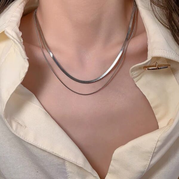 Women's Double Layered Thin necklace